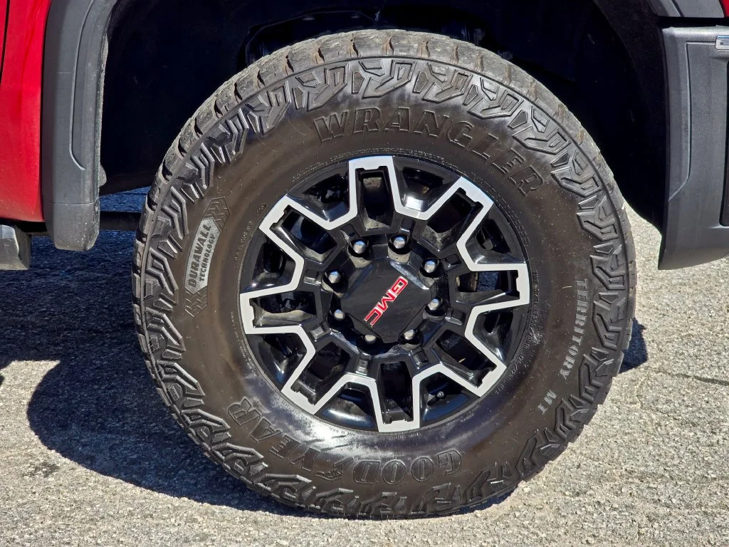 Used 2025 Red GMC AT4X image 26