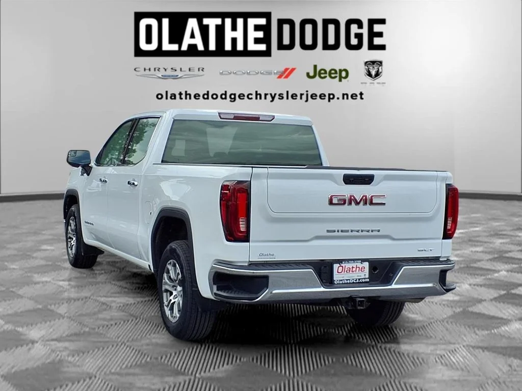 Certified Used 2024 White GMC SLT image 3