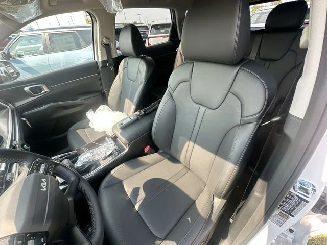 New 2026 Glacial White Pearl Kia S image 14