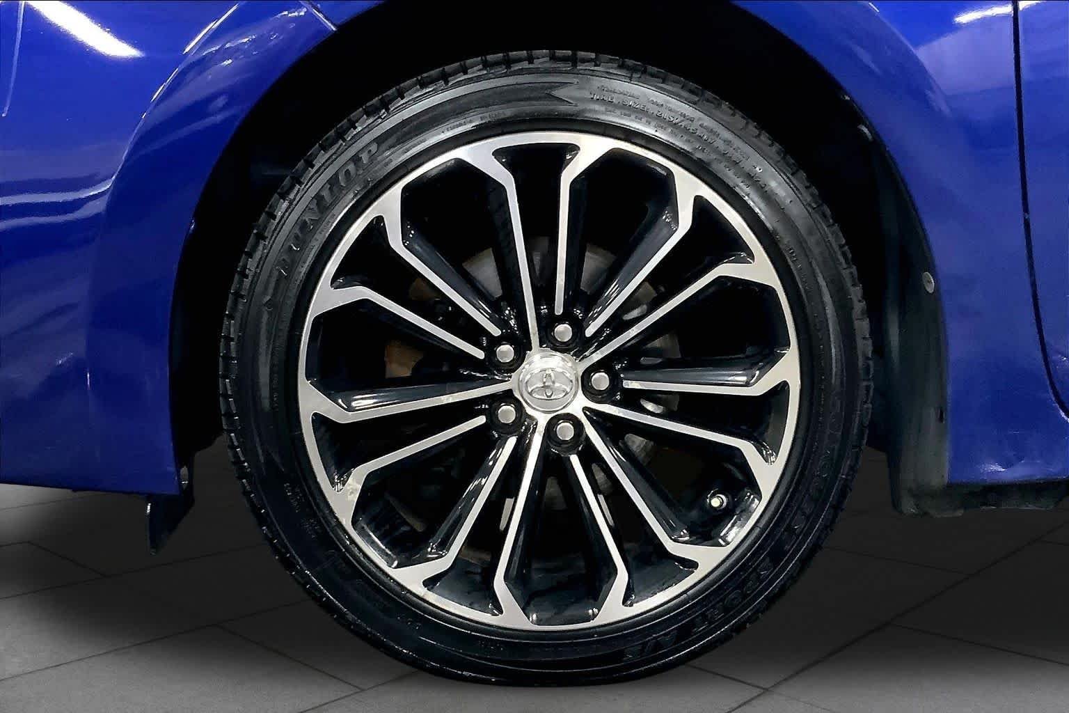 Used 2016 Blue Crush Metallic Toyota S image 11