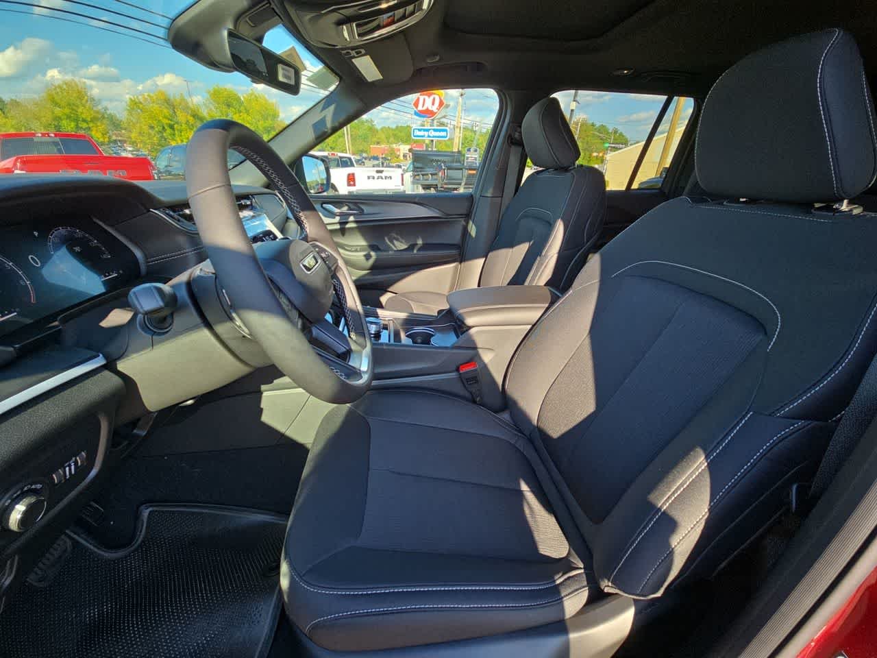 Used 2025 Velvet Red Pearlcoat Jeep Laredo X image 13