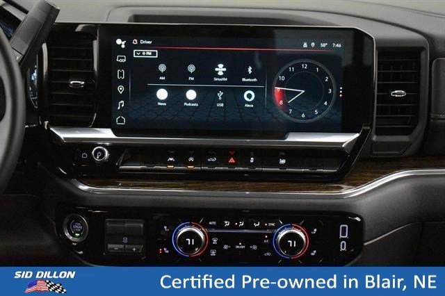Used 2024 Summit White GMC SLE image 5