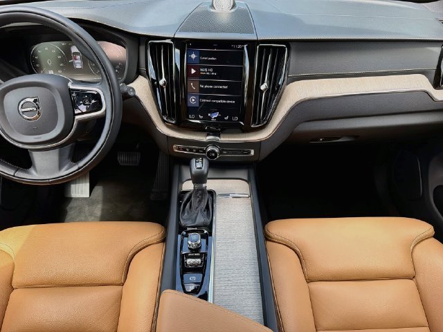 Used 2019 Gray Metallic Volvo Inscription image 20