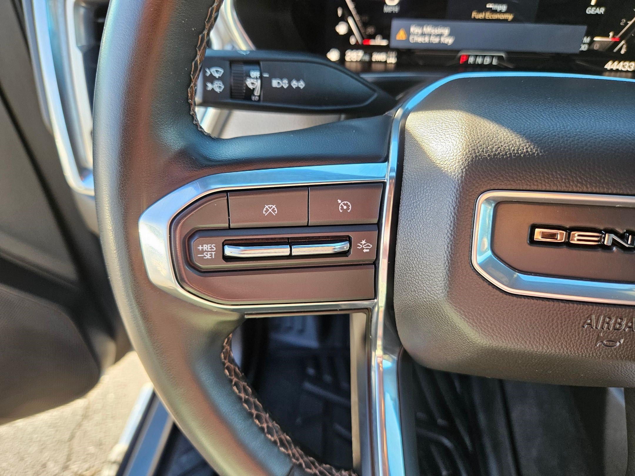 Used 2023 Gray GMC 4WD Denali image 17