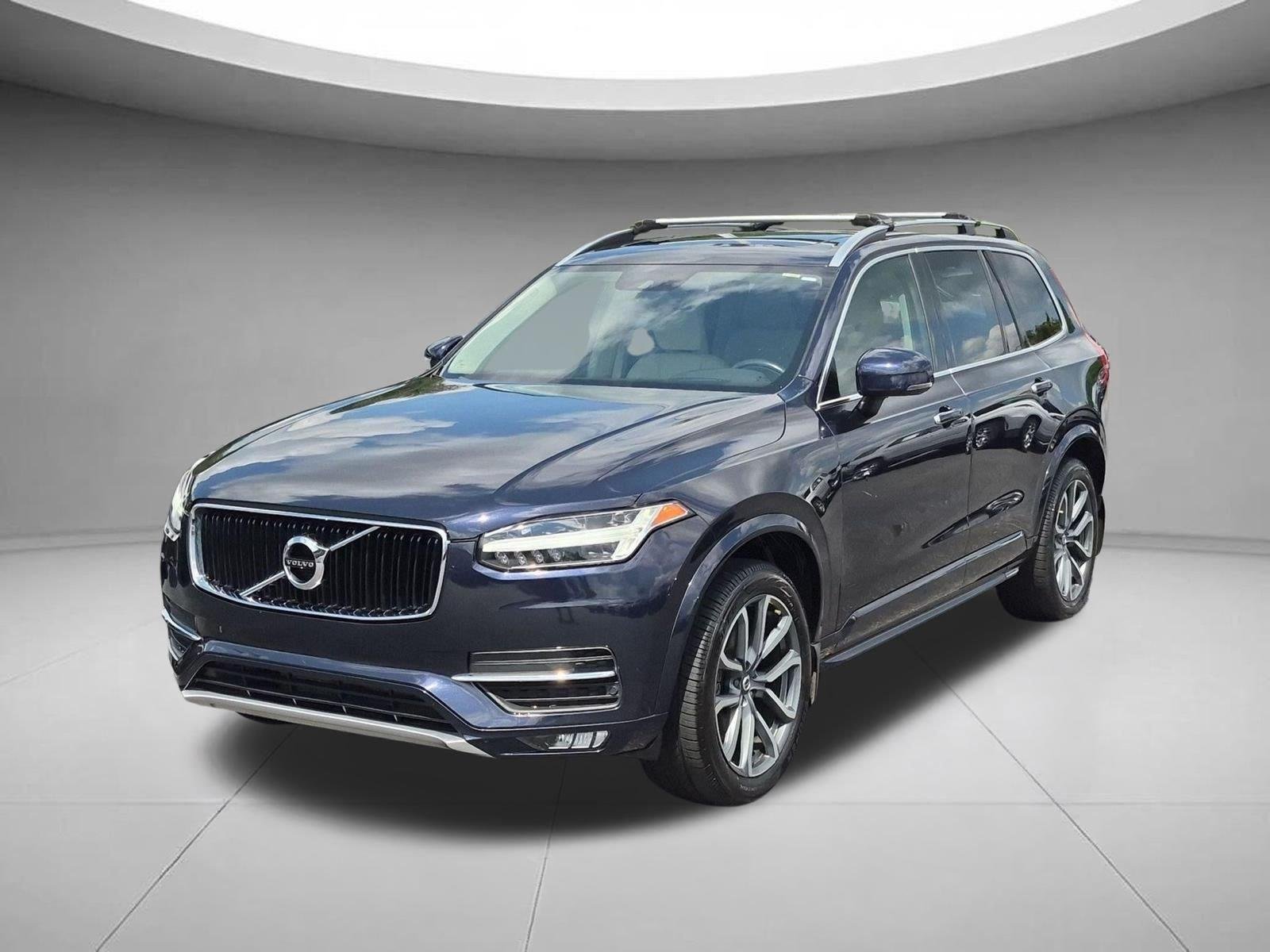 2019 Volvo XC90 Momentum