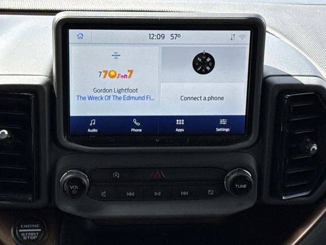 Used 2021  Ford Outer Banks image 18