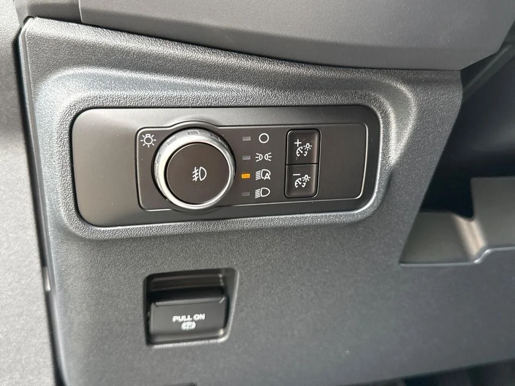 New 2026 Avalanche Gray Ford Outer Banks® image 12