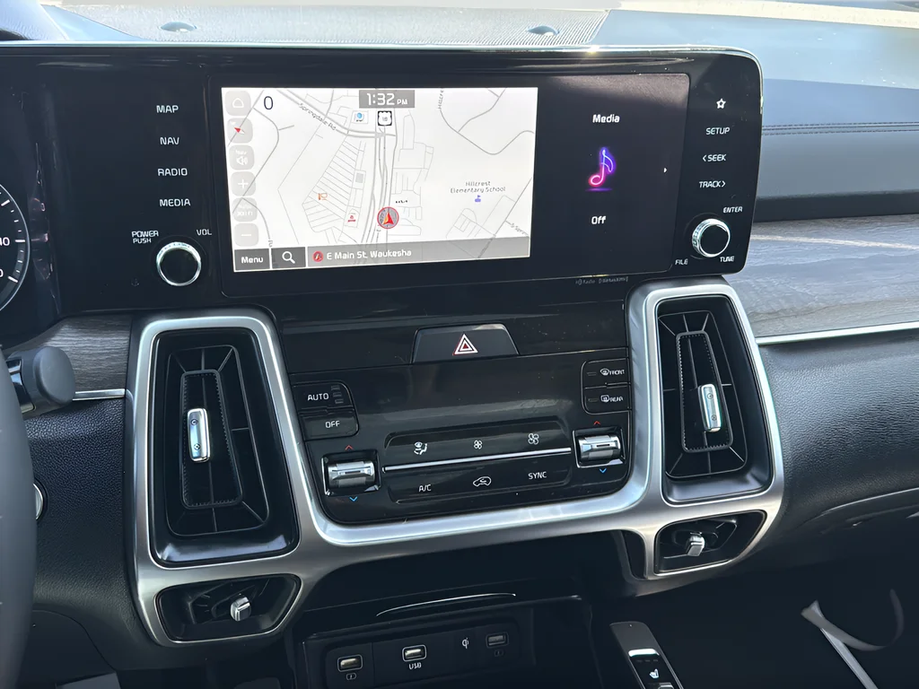 Used 2023 Black Kia X-Line EX image 13