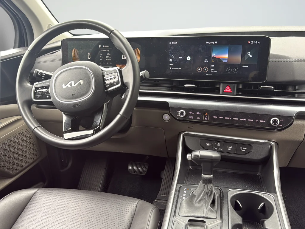 Used 2025 Blue Kia LXS image 11