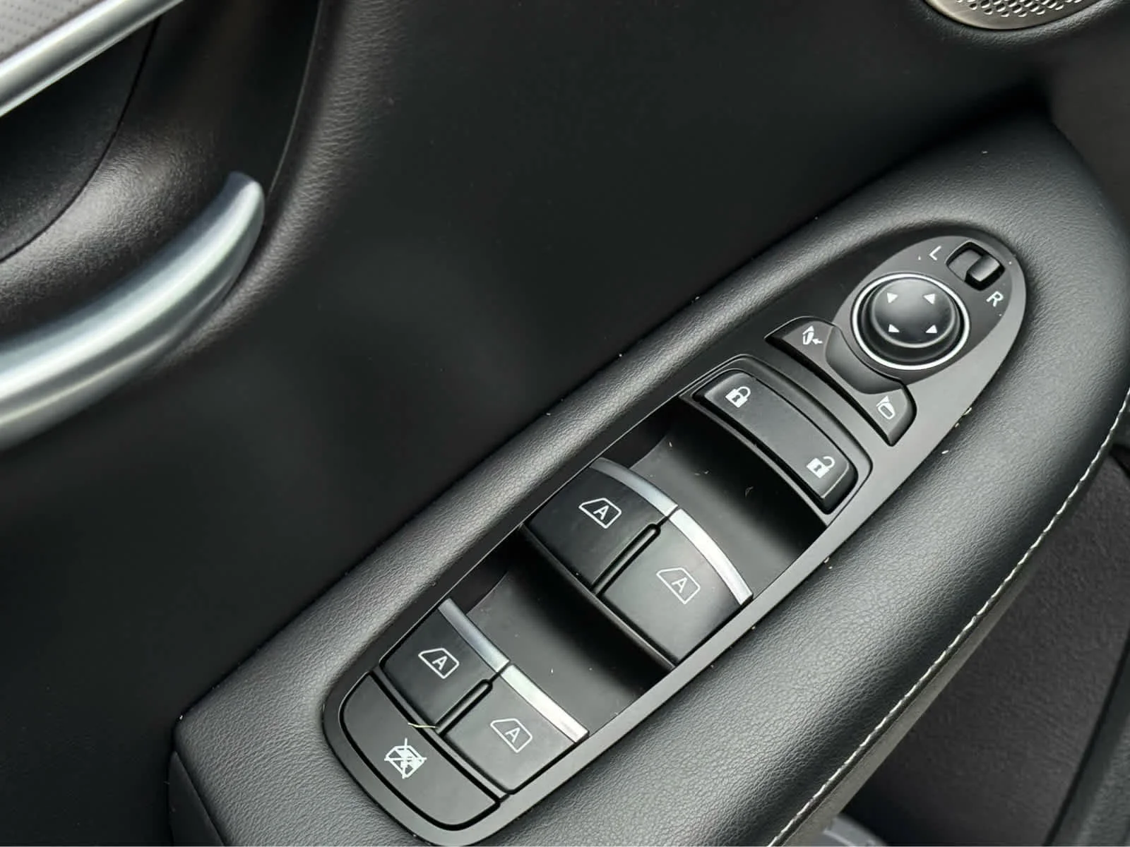 2024 INFINITI QX50 Luxe - Photo 18