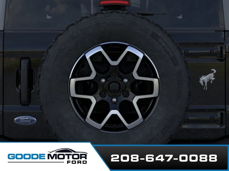 New 2026 Shadow Black Ford Outer Banks® image 24