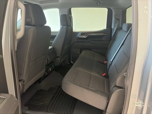 New 2026 Sterling Gray Metallic Chevrolet LT (2FL) image 27
