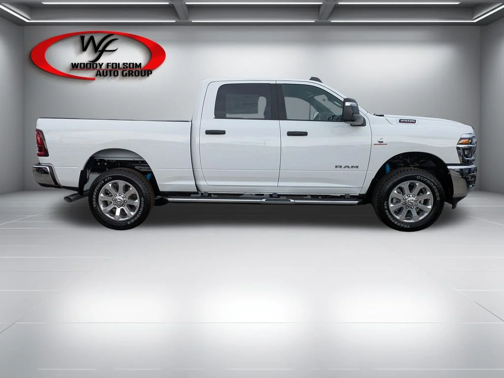 New 2026 Bright White Clear-Coat Exterior Paint RAM Big Horn image 3