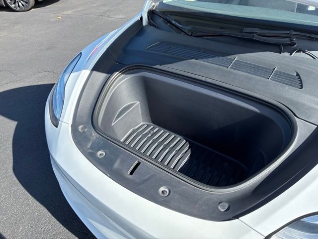 Used 2023  Tesla Long Range image 29