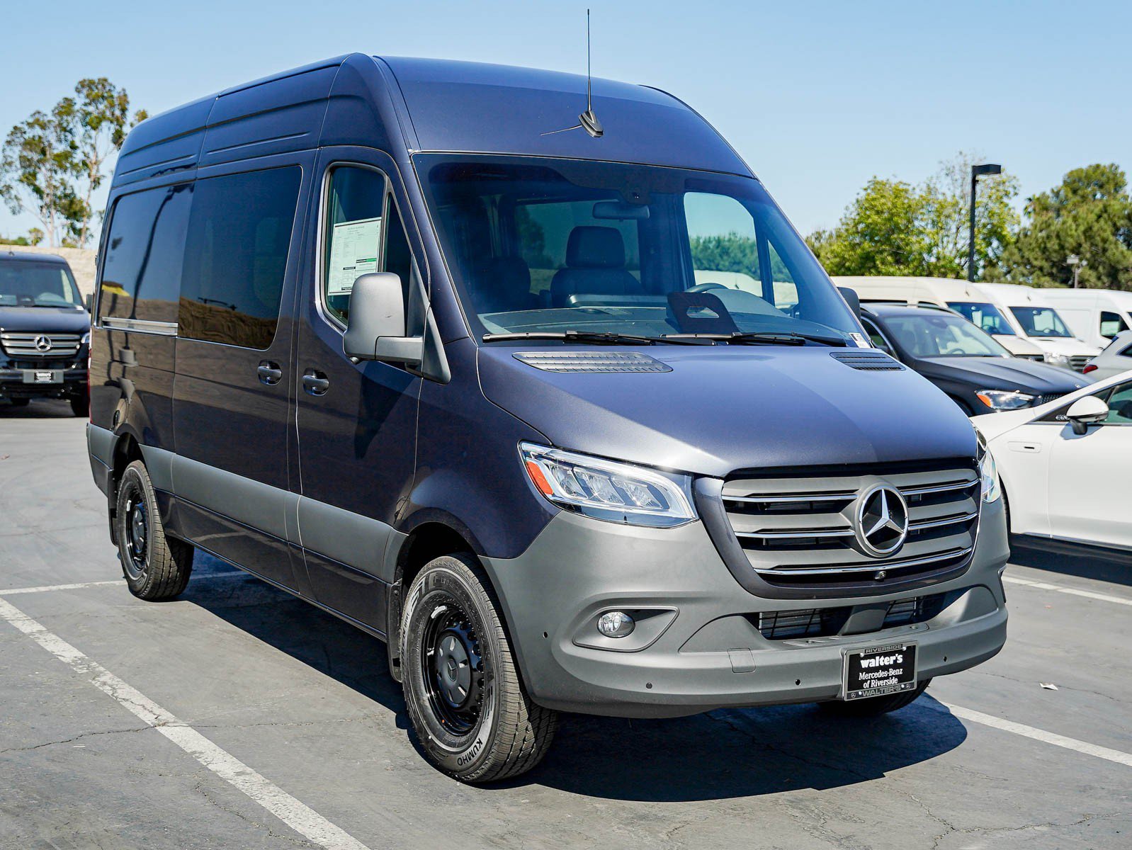 New 2026 Tenorite Gray Metallic Mercedes-Benz 2500 Standard Roof I4 Diesel HO 144 RWD image 3