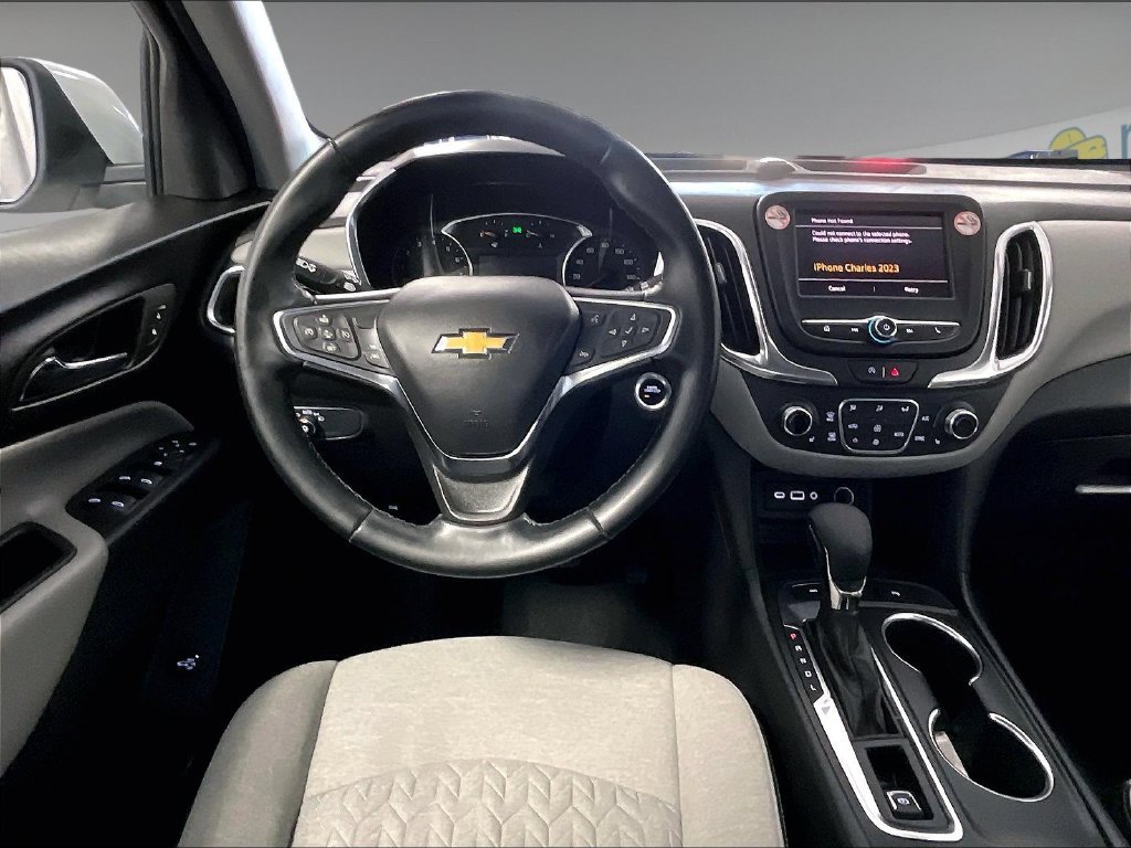 Used 2024 Summit White Chevrolet LT image 17