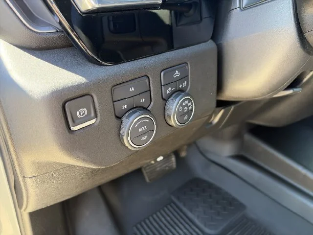 Used 2024 Gray Chevrolet LT image 19