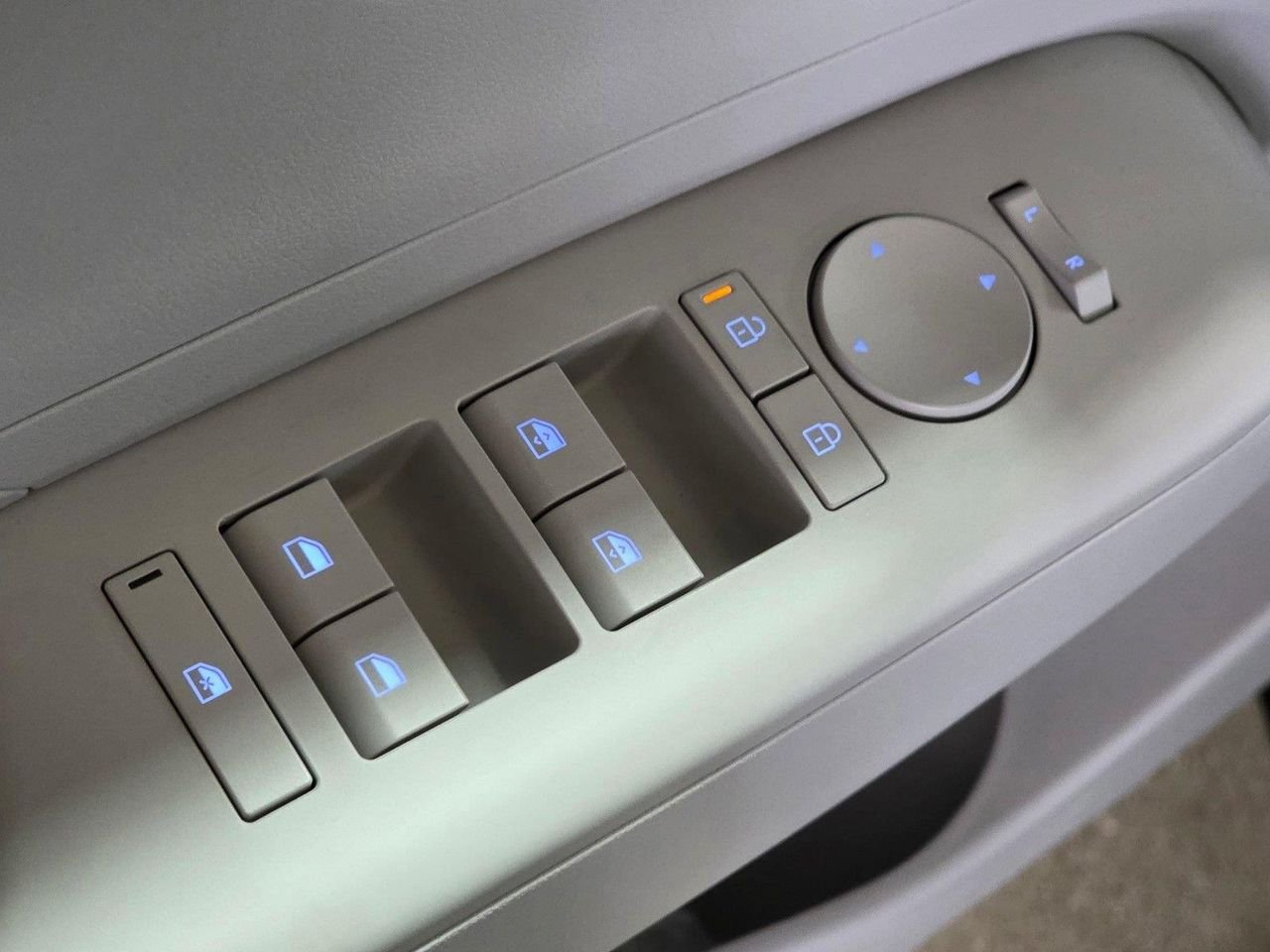 New 2027 Ecotronic Gray Pearl Hyundai SEL Sport FWD image 21