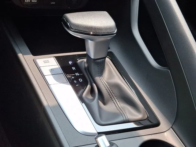 New 2026 Black Hyundai SE image 17