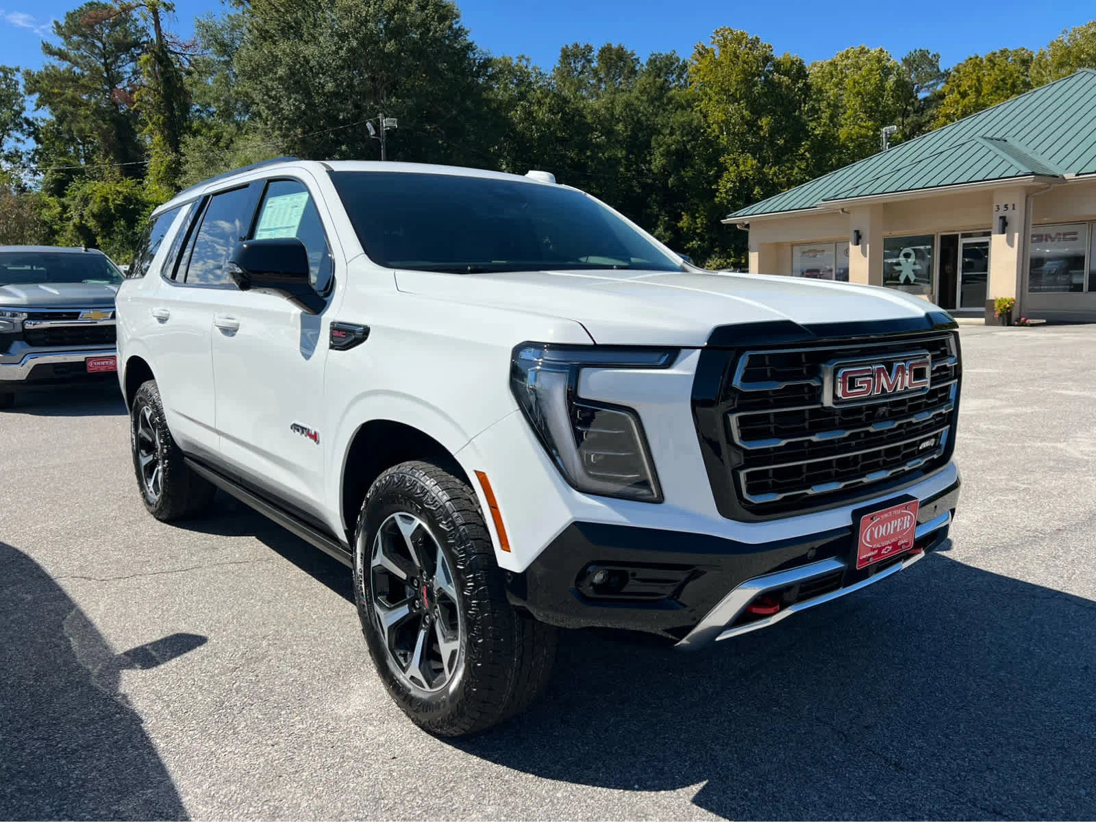New 2026 Summit White GMC AT4 image 2