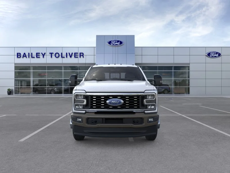 New 2026 Star White Metallic Tri-Coat Ford F-350® King Ranch® image 31