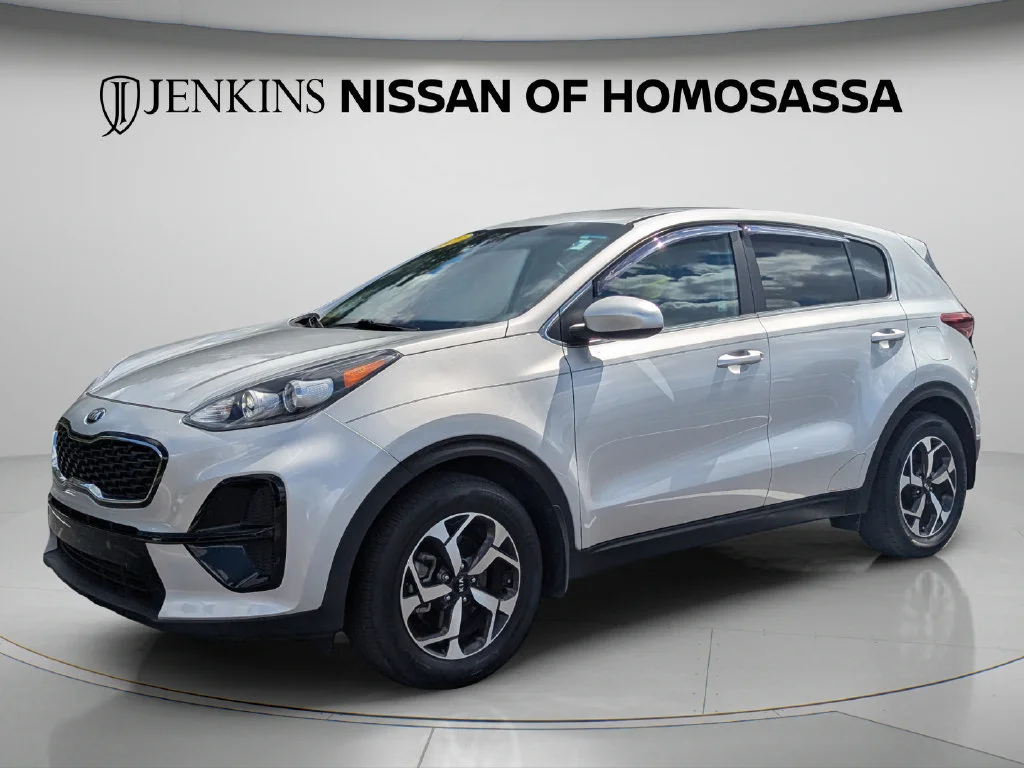 Used 2022 Silver Kia LX image 11