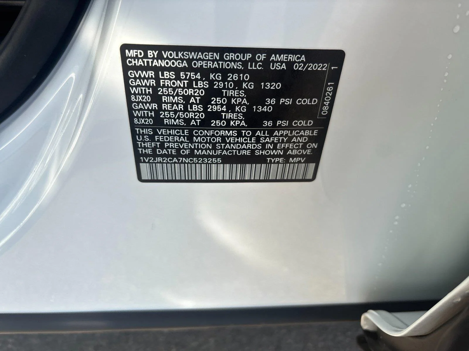 Used 2022 Pure White Volkswagen 3.6L V6 SE w/Technology image 12