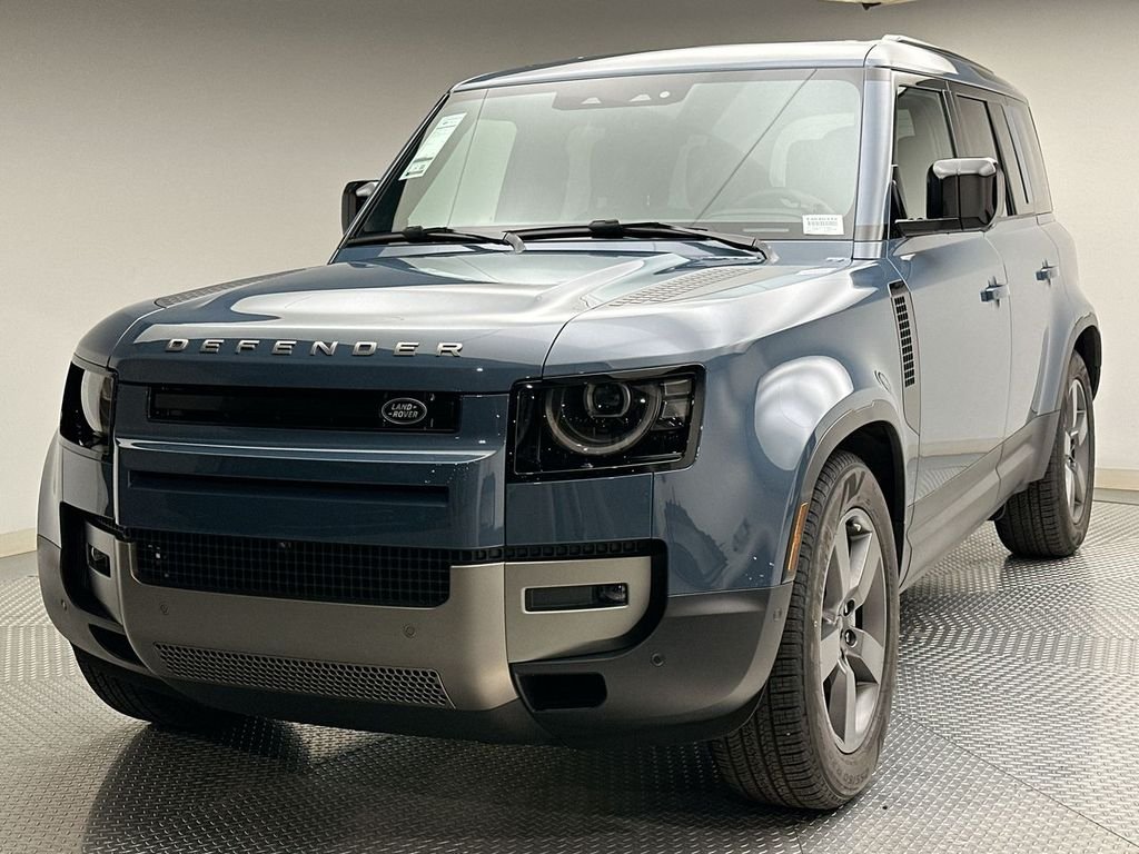 New 2026 Tasman Blue Land Rover S image 1
