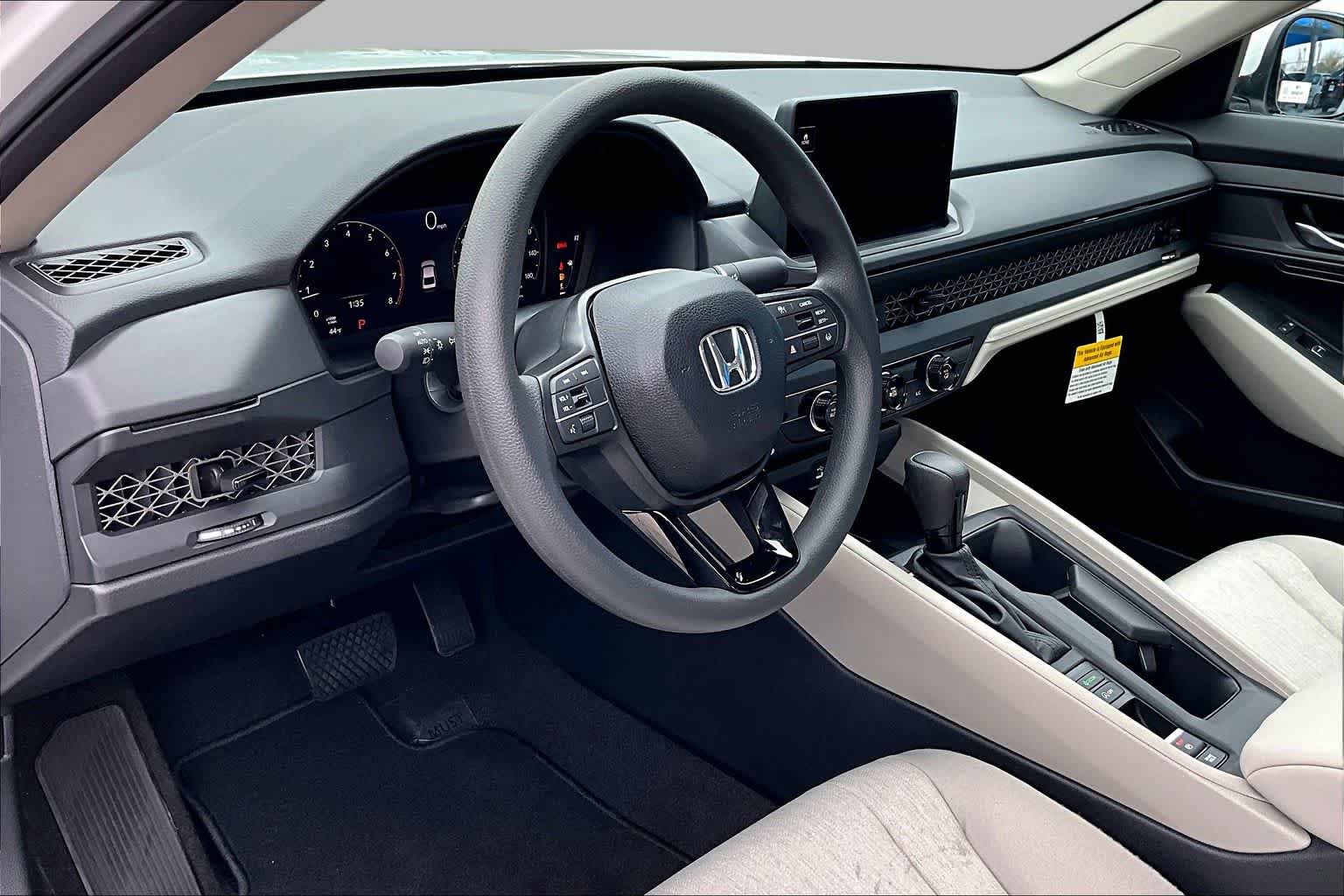2026 Honda Accord LX - Photo 8