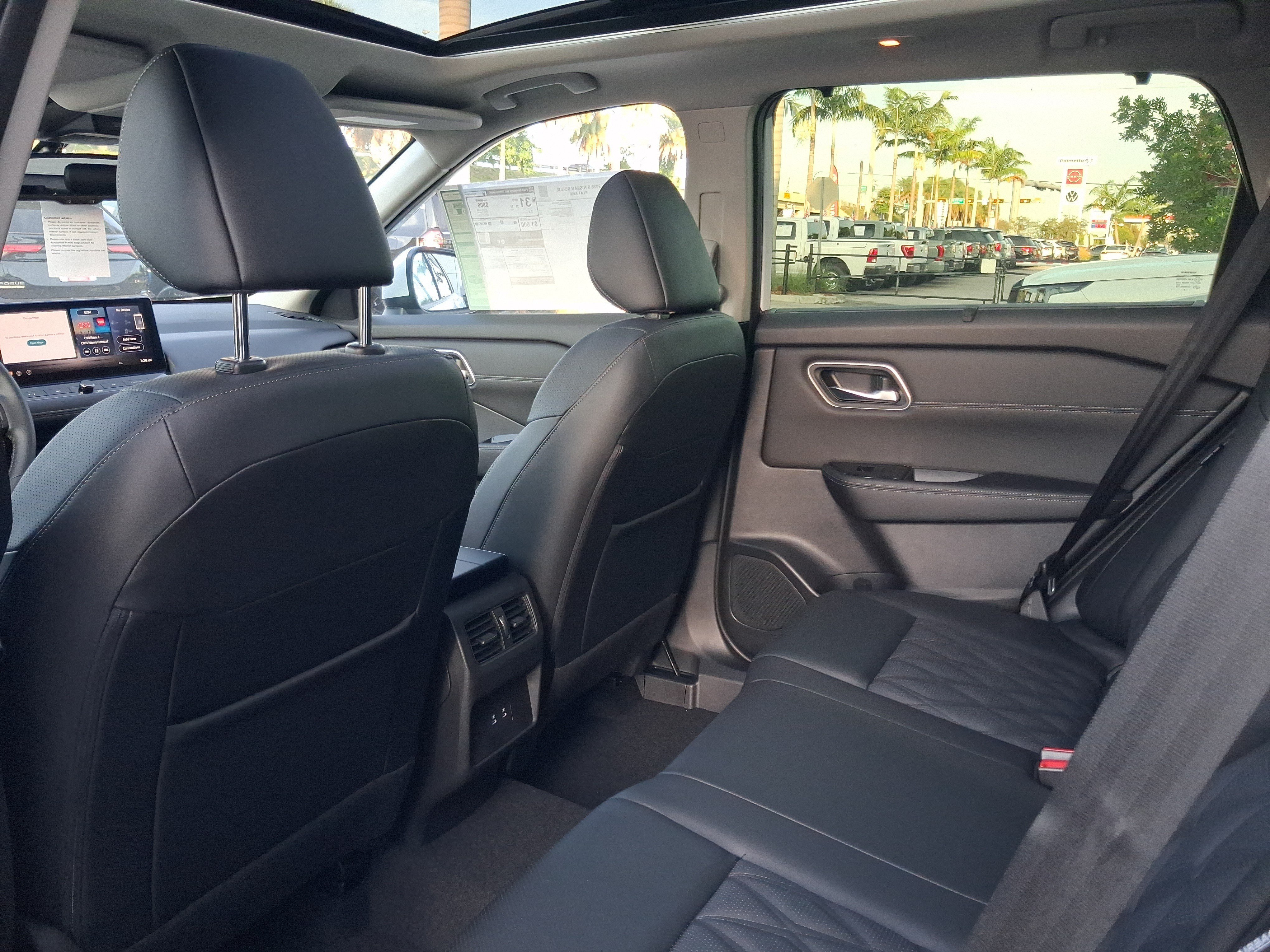 New 2026 Everest White Pearl TriCoat Nissan Platinum image 5