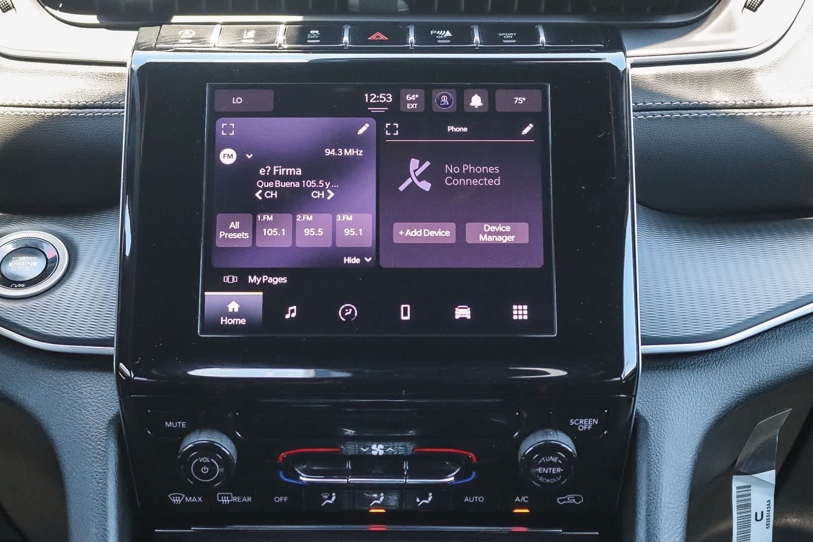 Used 2025 Diamond Black Crystal Pearlcoat Jeep Laredo X image 14