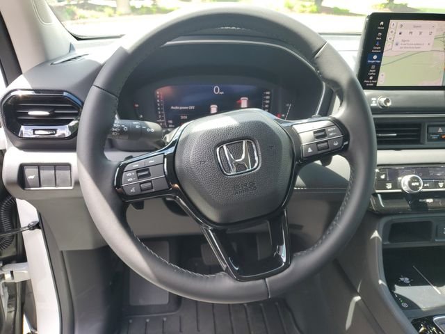New 2026 Platinum White Pearl Honda EX-L image 15