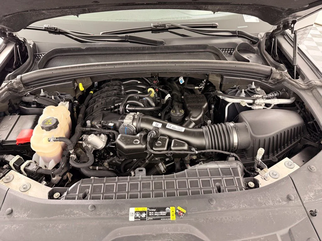 Used 2024 Gray Jeep Laredo X image 35