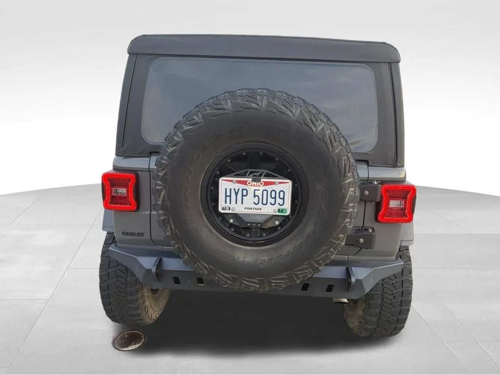 Used 2020 Gray Jeep Unlimited Rubicon image 8