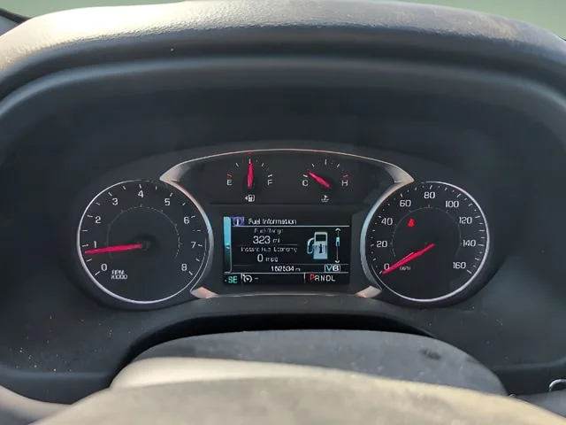 Used 2019 Summit White GMC SLE-2 image 17
