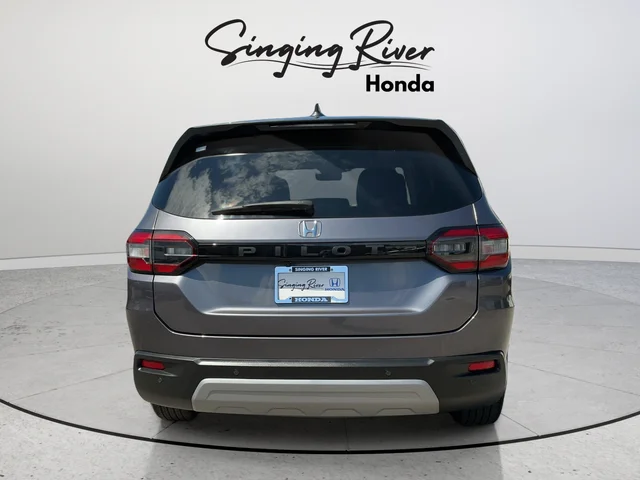 Used 2025  Honda EX-L image 6