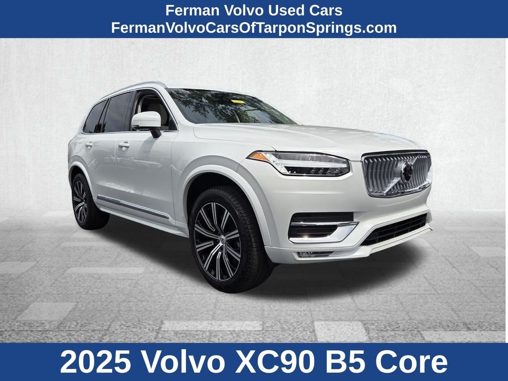 2025 Volvo XC90 B5 Core Bright 4WD's photo