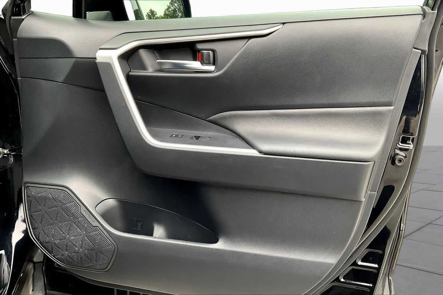 Used 2025 Midnight Black Metallic Toyota Hybrid SE image 23