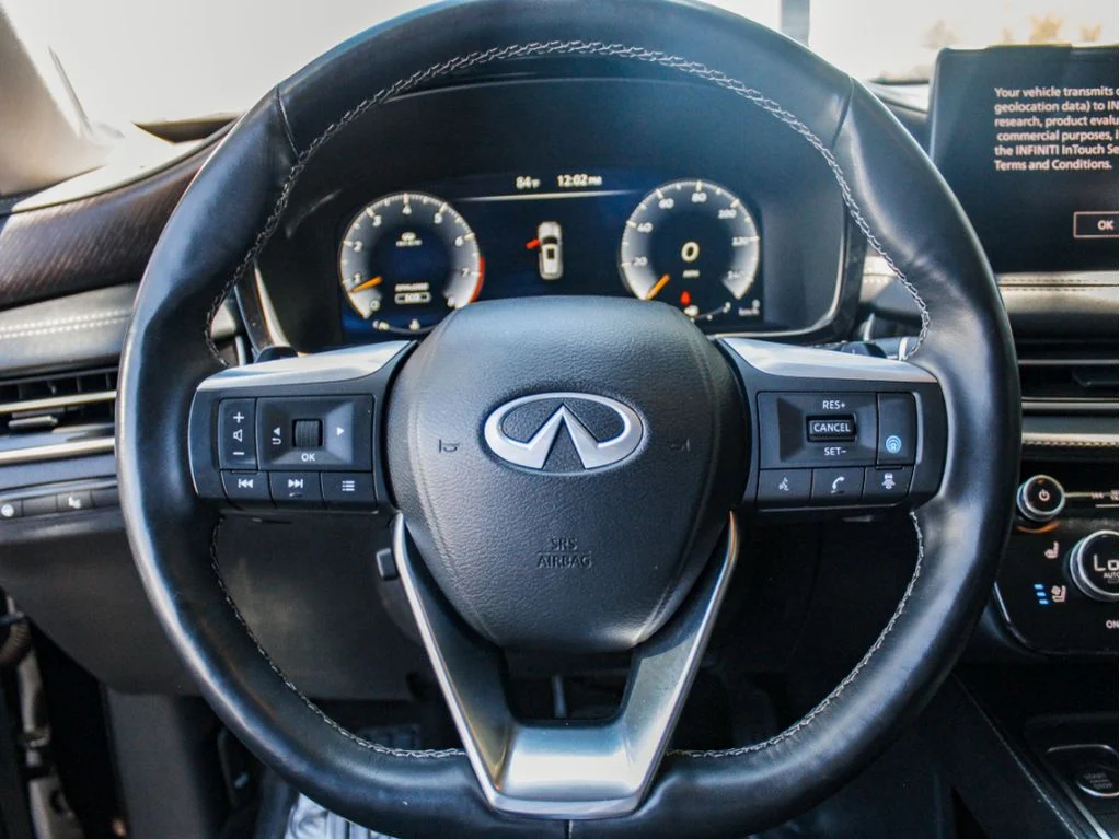 Used 2024 Mineral Black INFINITI SENSORY image 14