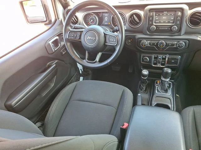 Used 2018 White Jeep Unlimited Sport S image 14