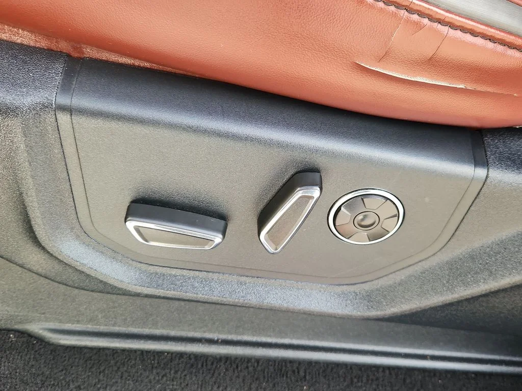 Used 2021 White Ford Platinum image 8