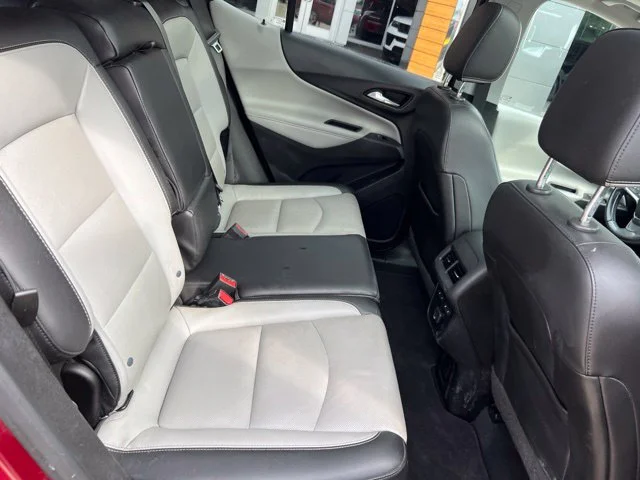 Used 2021 Red Chevrolet Premier image 29