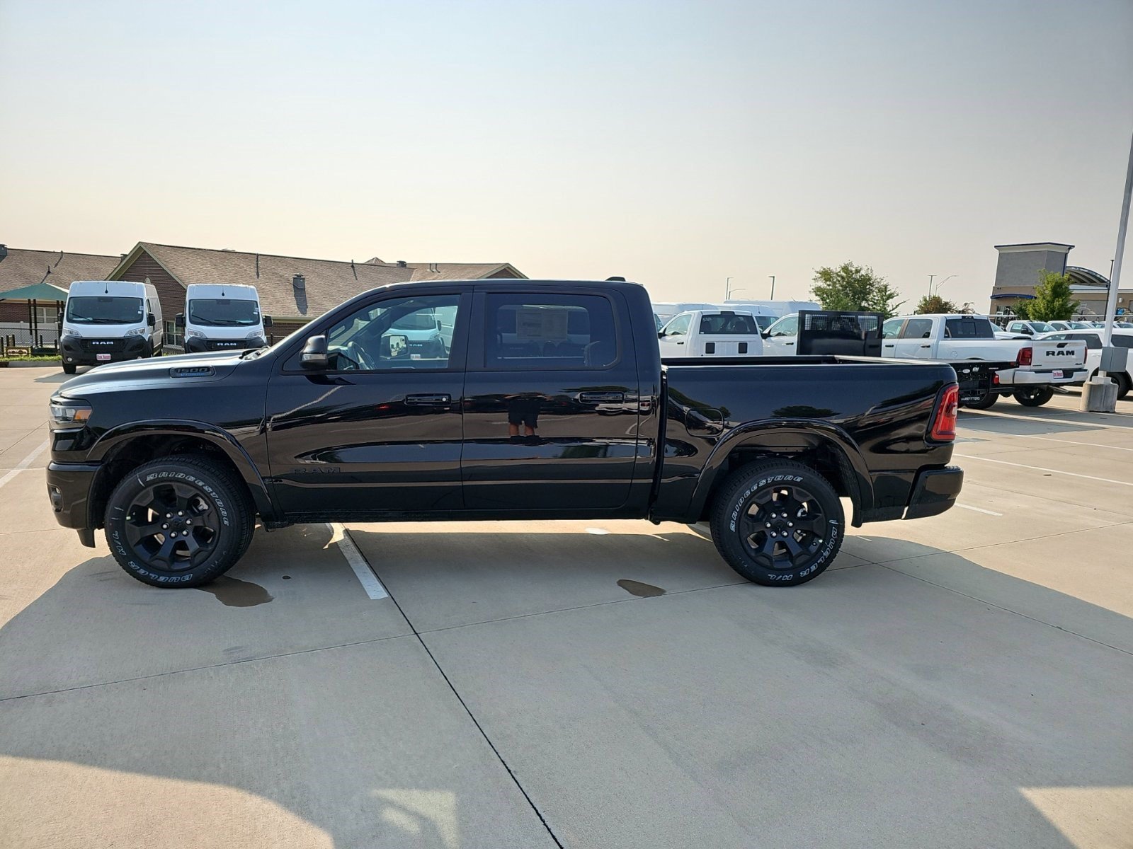 New 2026 Diamond Black Crystal Pearlcoat Ram Big Horn image 2