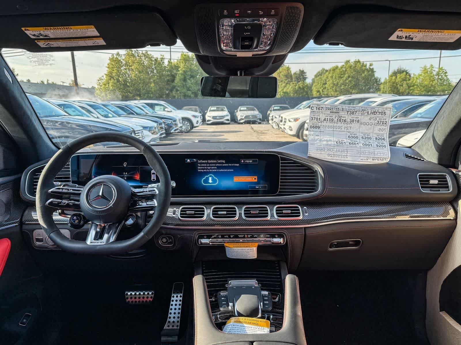 New 2026 MANUFAKTUR Moonlight White Metallic Mercedes-Benz AMG® GLE 63 S image 12