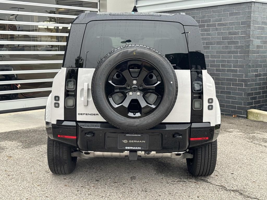 New 2026 Borasco Grey Land Rover X-Dynamic SE image 5