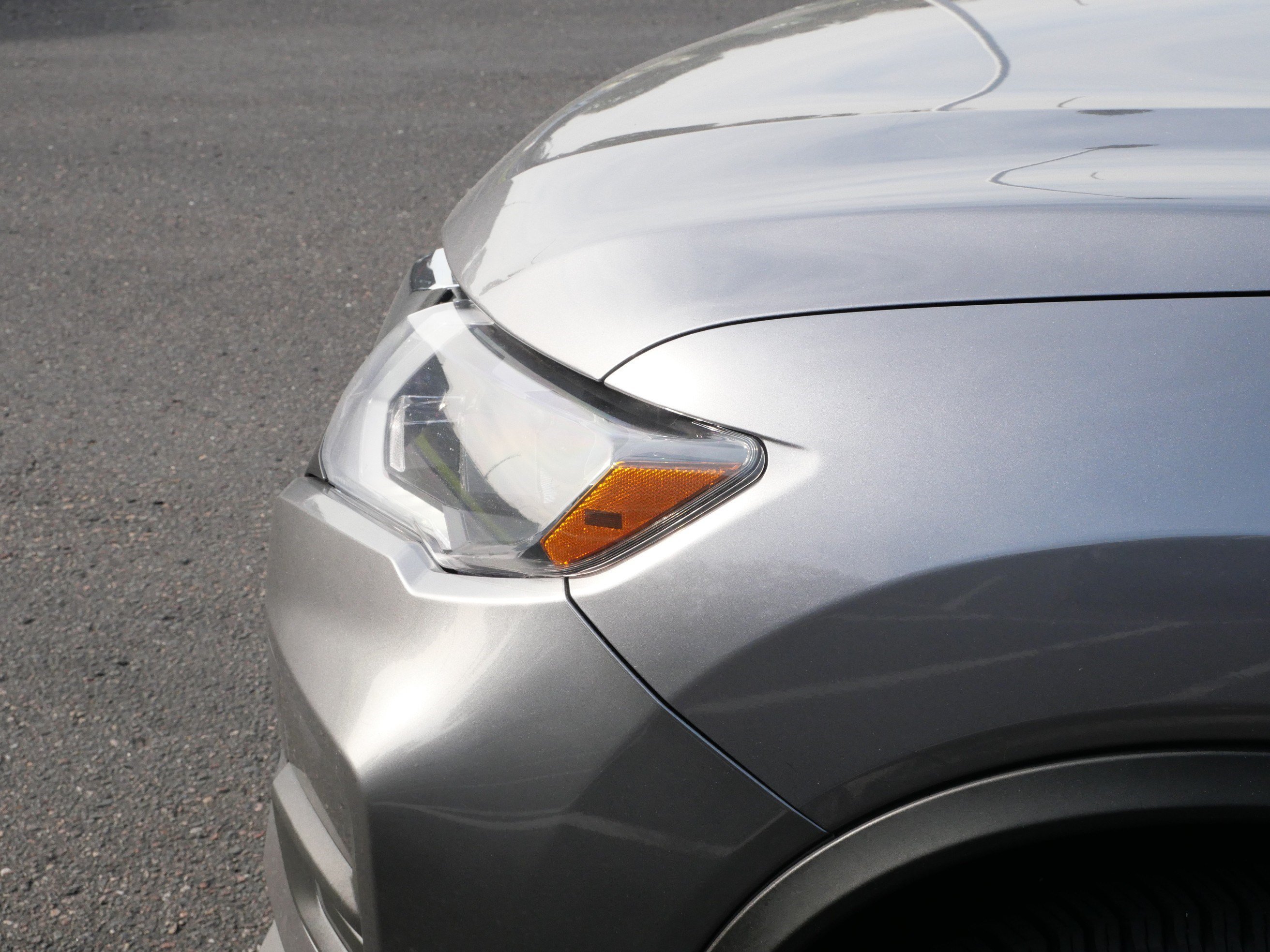 Used 2018 Gun Metallic Nissan SV image 16