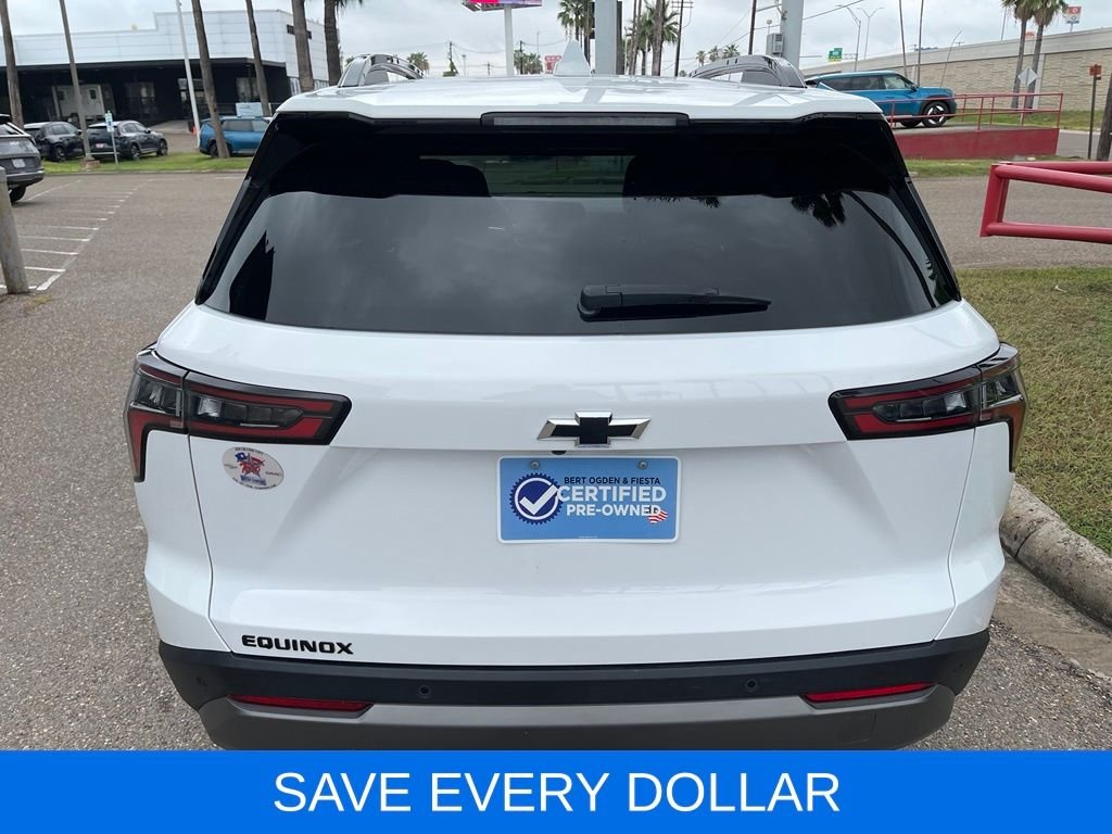 Used 2025 White Chevrolet LT image 5