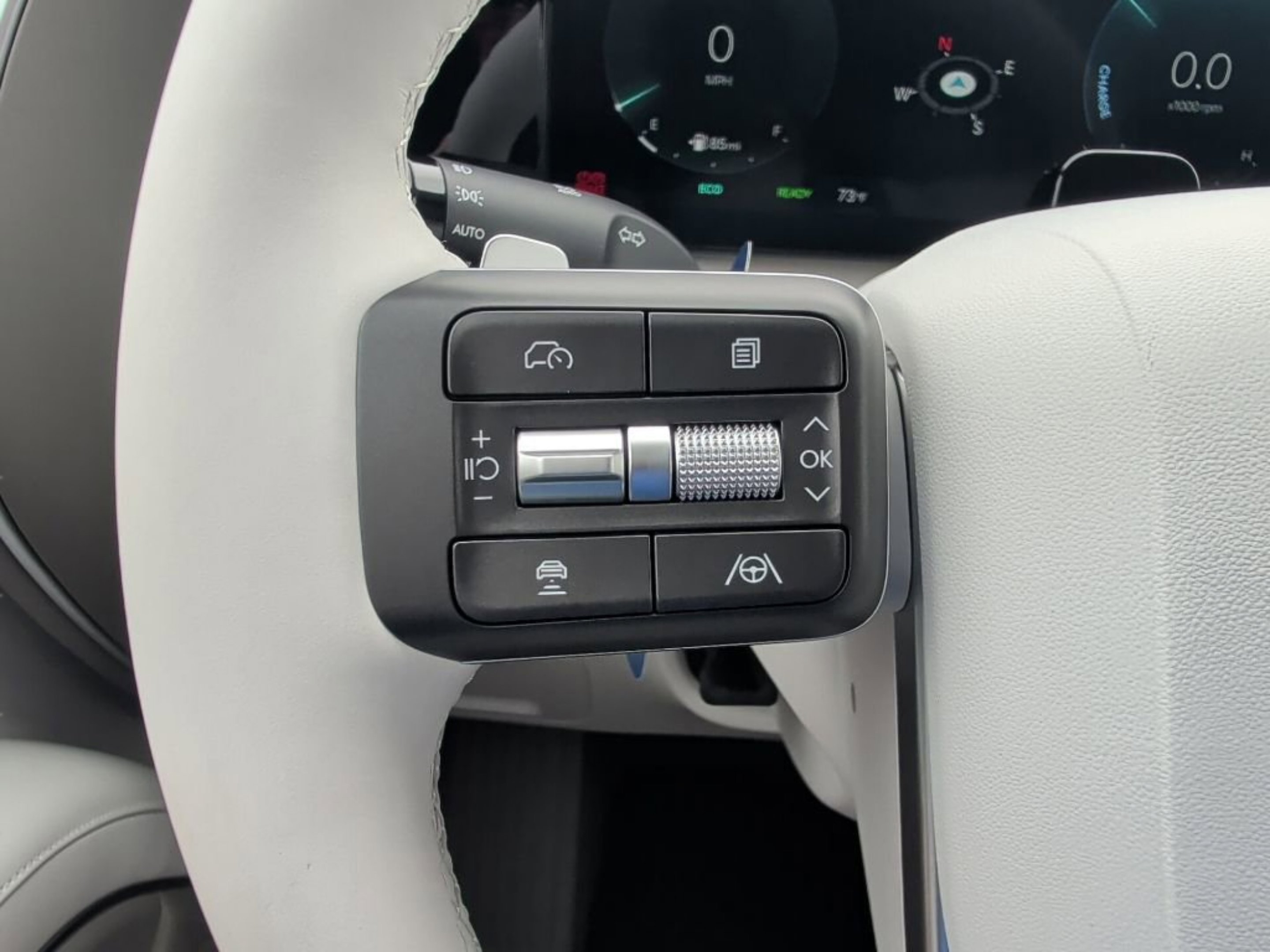 New 2026 Ecotronic Gray Pearl Hyundai Blue SEL Premium 8P image 18