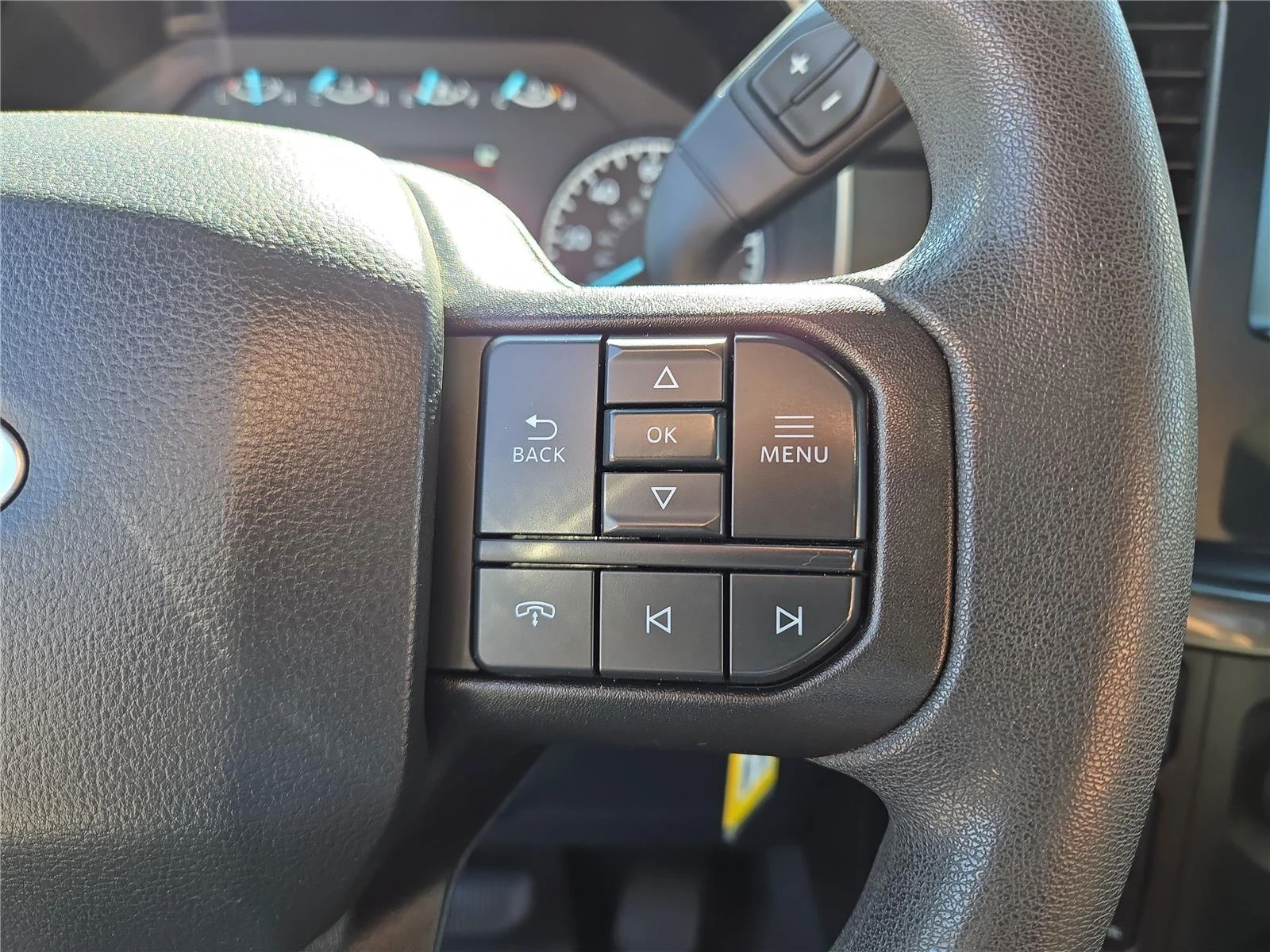 Used 2023 Iconic Silver Ford XL image 14