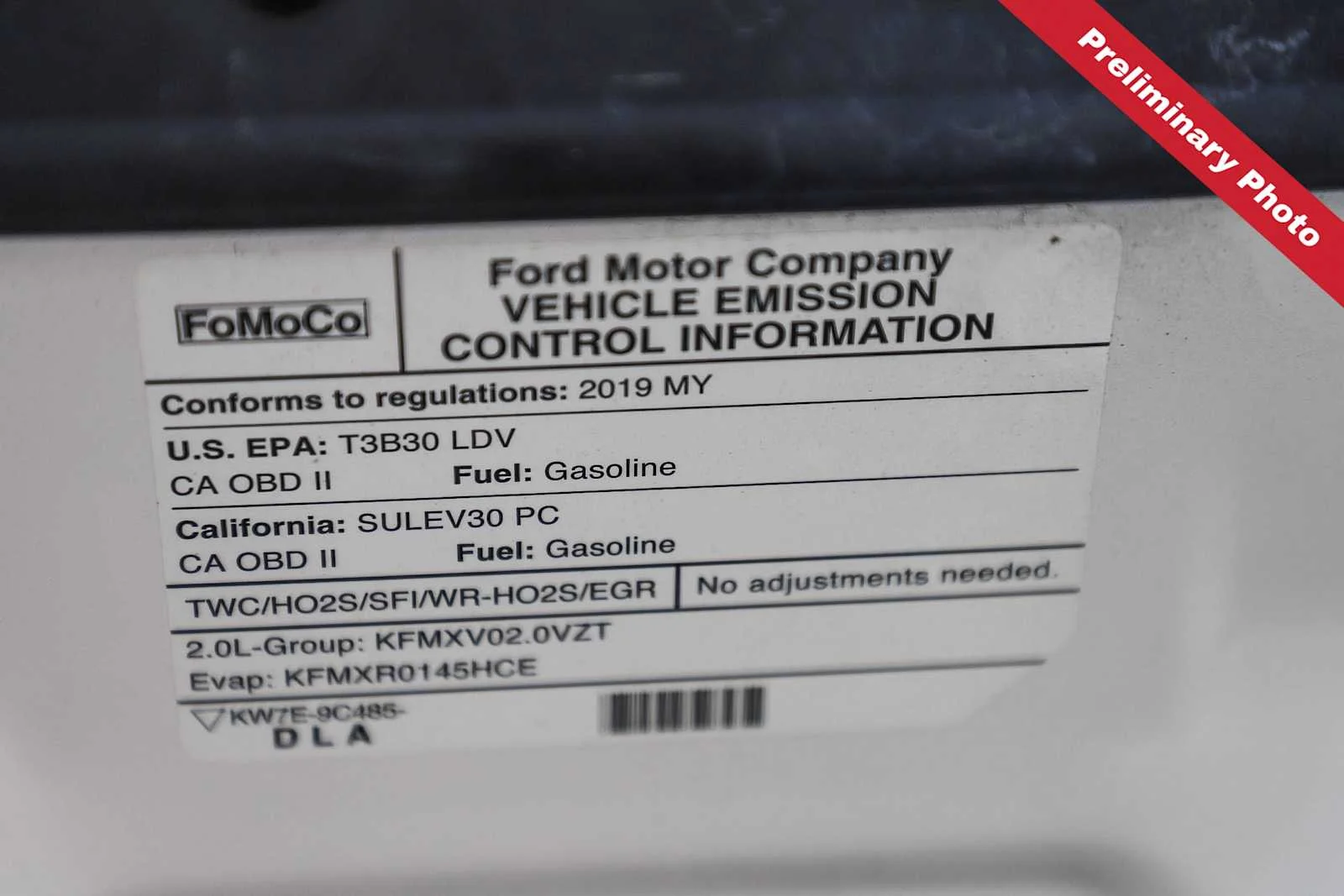 Used 2019 White Platinum Metallic Tri-Coat Ford SEL image 21